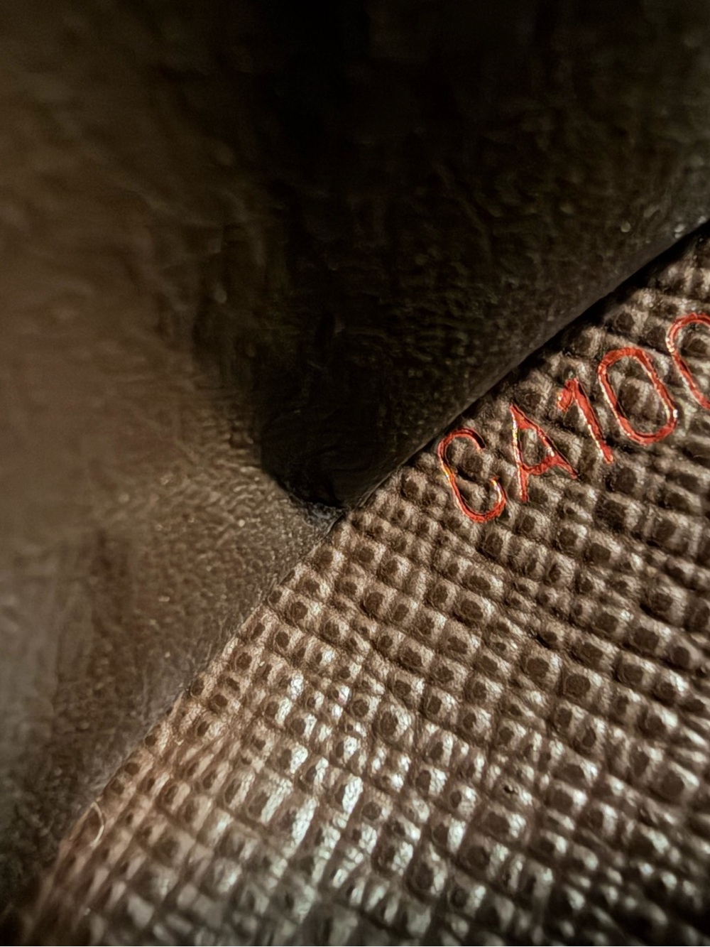 Louis Vuitton Brown Damier Canvas compact Wallet - Picture 10 of 10